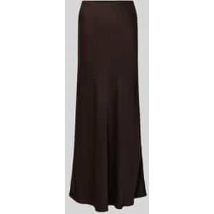 Soepele satijnen minirok - curated by Anouk Yve