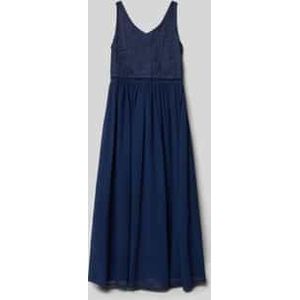 Jurk met garnering van kant