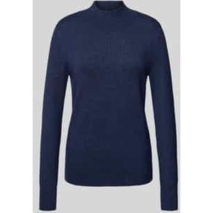 Gebreide pullover met opstaande kraag