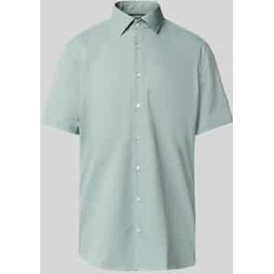 Slim fit zakelijk overhemd in design met korte mouwen