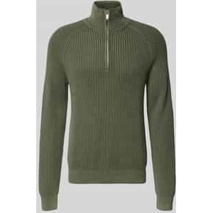 Gebreide pullover met ribboorden
