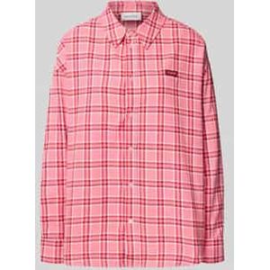 Oversized vrijetijdsoverhemd met labeldetail, model 'Vivian'