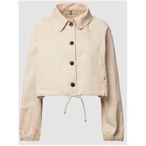 Kort jack met knoopsluiting