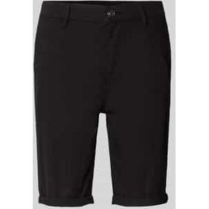 Korte regular fit chino met ceintuurlussen