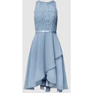 Cocktailjurk met kant