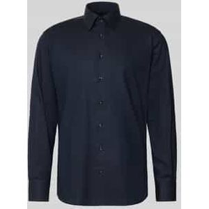 Modern fit zakelijk overhemd met knoopsluiting