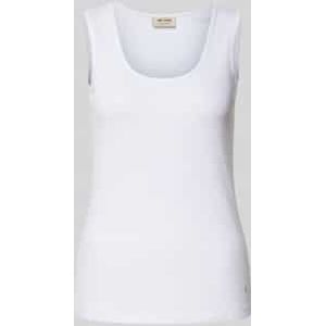 Tanktop in riblook, model 'Lani'