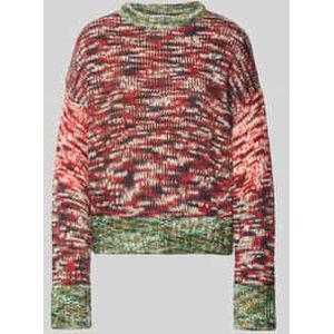 Gebreide pullover met extra brede schouders