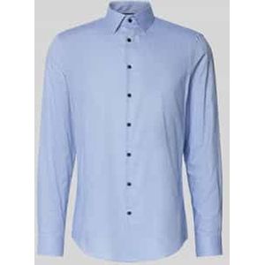 Slim fit zakelijk overhemd van katoen met kentkraag