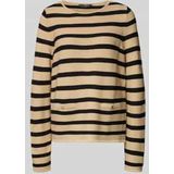 Gebreide pullover met sierzakken