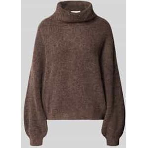 Oversized gebreide pullover met col, model 'Insa'