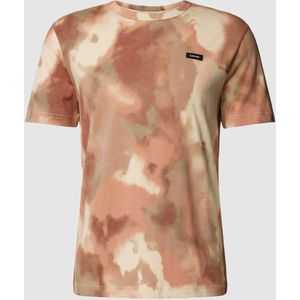 T-shirt met all-over camouflagemotief
