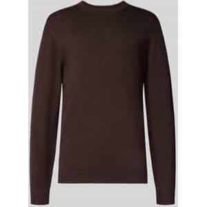 Gebreide pullover met ribboorden