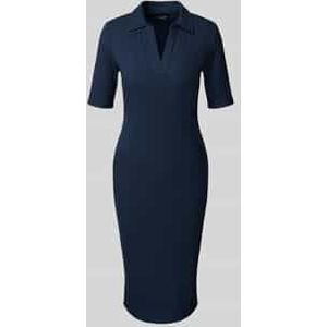 Knielange jurk in riblook, model 'Vazarel'