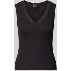 Top met V-hals en kant