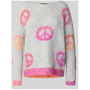 Gebreide pullover met extra brede schouders