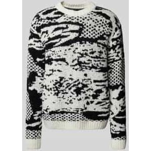 Gebreide pullover met ronde hals, model 'PANKU'