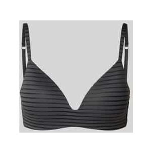 Beha met streepmotief