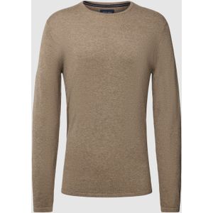 Gebreide pullover met ribboorden