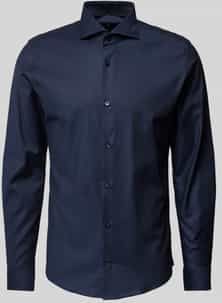 Slim fit zakelijk overhemd met haaikraag, model 'Pares'