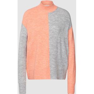Gebreide pullover in two-tone-stijl