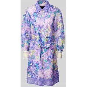 Knielange jurk met ballonmouwen