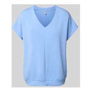 T-shirt met V-hals, model 'BANU'