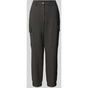 Broek met cargozakken