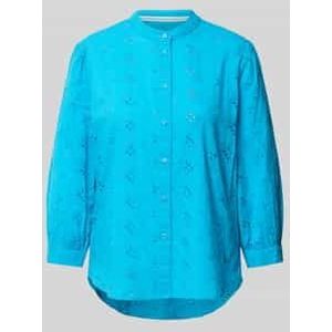 Blouse met broderie anglaise, model 'Velia'