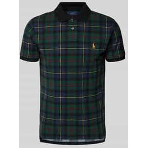 Custom slim fit poloshirt met labelstitching