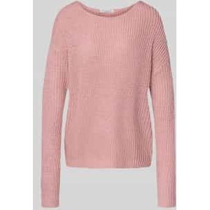 Gebreide pullover met extra brede schouders