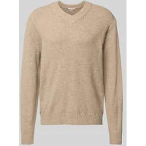 Relaxed fit gebreide pullover met V-hals, model 'MOVE'