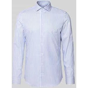 Slim fit zakelijk overhemd van katoen met kentkraag