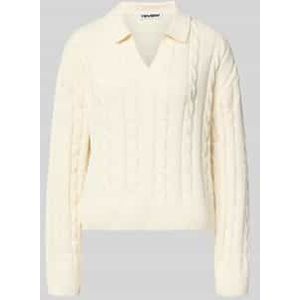 Gebreide pullover met V-hals en platte kraag