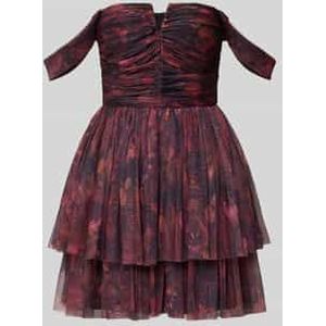 Cocktailjurk van mesh in off shoulder-look