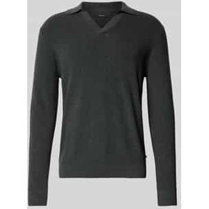 Gebreide pullover met ribboorden, model 'kollo'