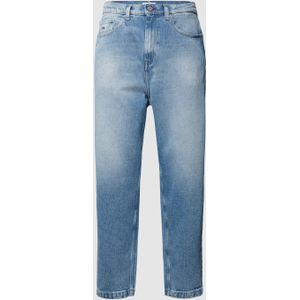 Loose tapered fit jeans met labelstitching, model 'BAX LOOSE'