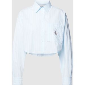 Korte blouse met labelpatch