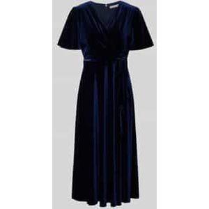 Cocktailjurk met V-hals