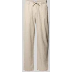 Stoffen broek met linnen en steekzakken opzij