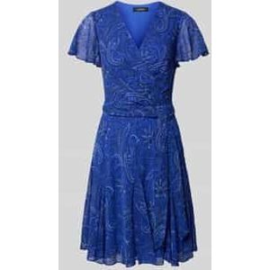 Knielange jurk met V-hals, model 'WANDELLA'