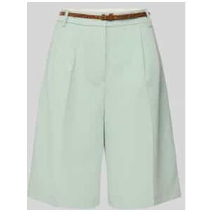 Bermuda met steekzakken en riem