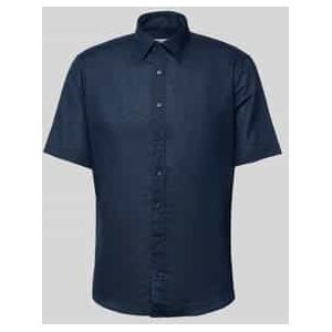 Slim fit linnen overhemd met knoopsluiting