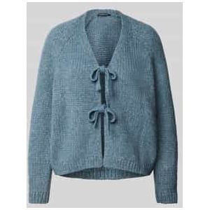 Gebreid jack met vetersluiting