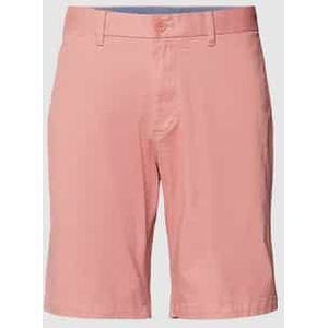 Straight leg korte chino met achterzakken, model 'HARLEM'