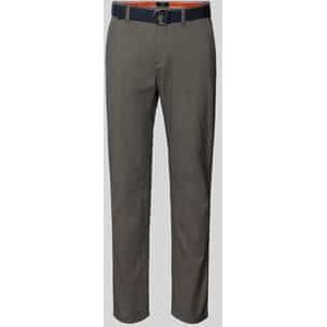 Slim fit chino met riem