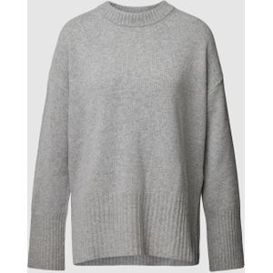 Gebreide pullover met zijsplitten, model 'LOUNGE'