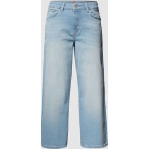 Wide leg jeans in used-look