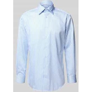 Modern fit zakelijk overhemd met knoopsluiting