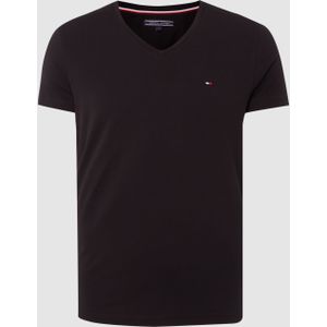 Slim fit T-shirt met V-hals